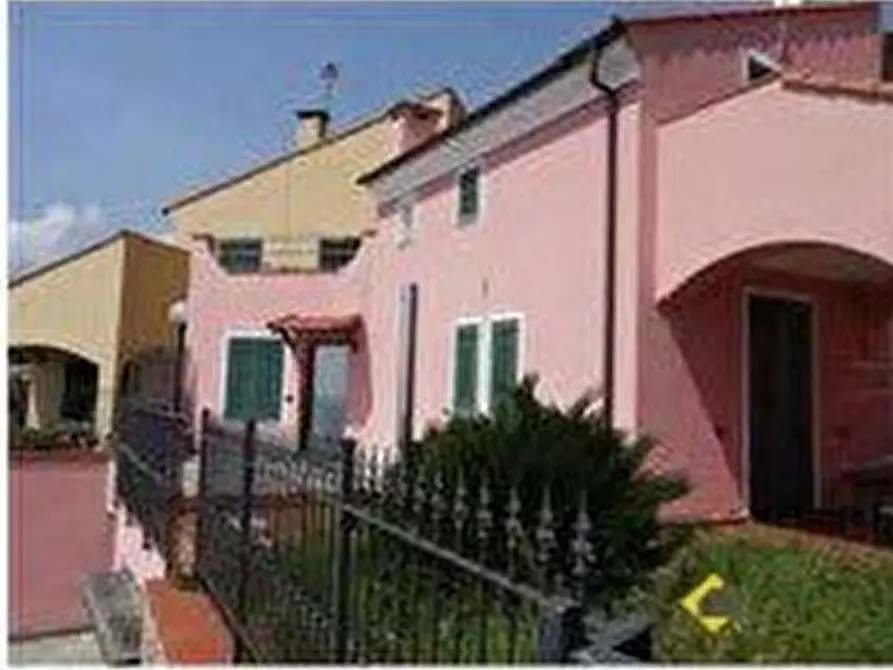 Immagine 4 di Appartamento in vendita  snc a Pietra Ligure