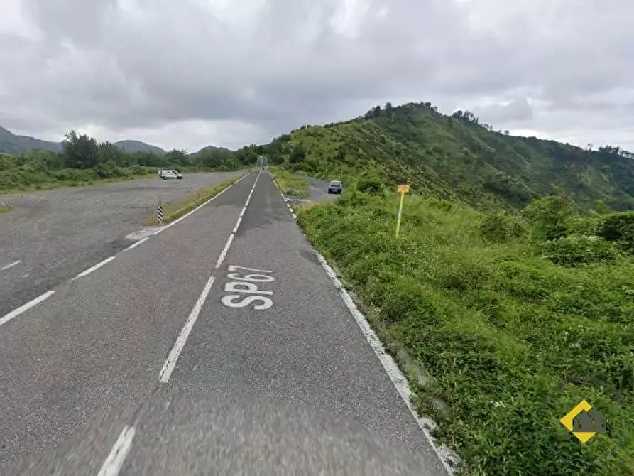 Immagine 2 di Terreno in vendita  snc a Genova