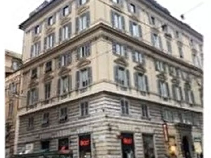 Immagine 2 di Ufficio in vendita  16 a Genova