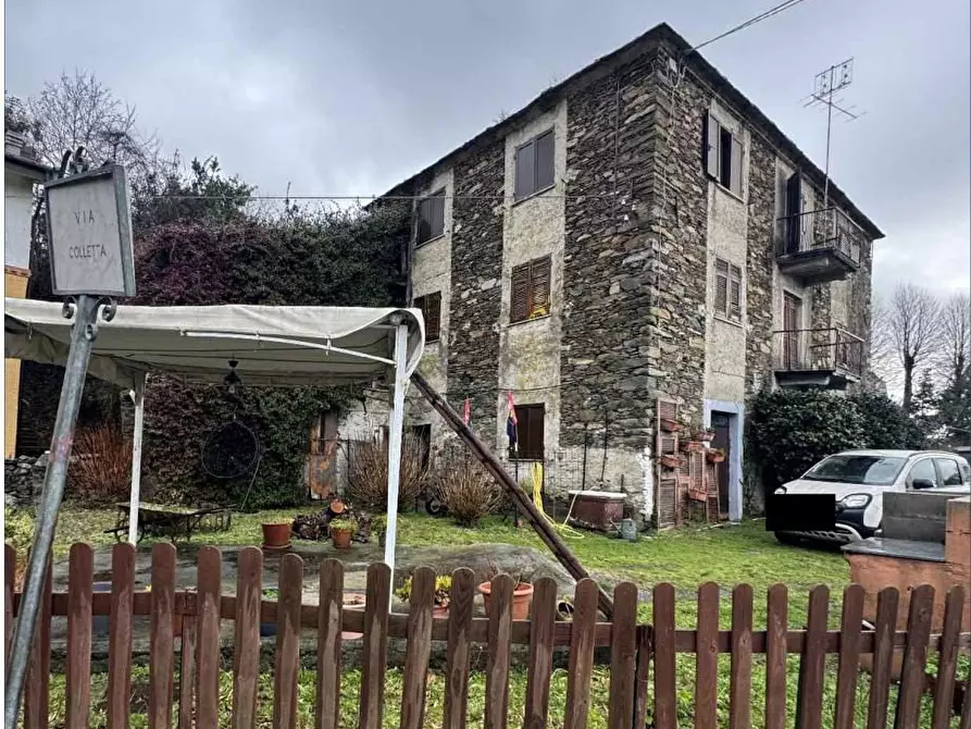 Immagine 1 di Appartamento in vendita  5 a Varazze