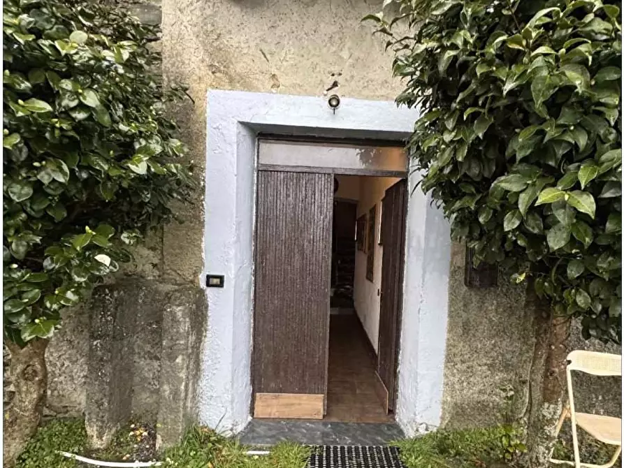 Immagine 3 di Appartamento in vendita  5 a Varazze