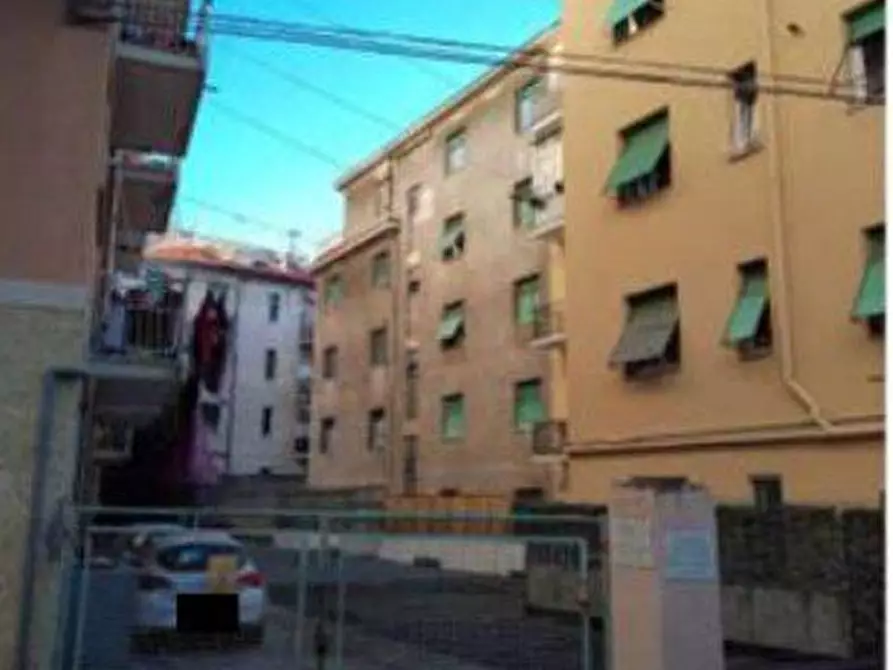 Immagine 1 di Appartamento in vendita  13B a Savona