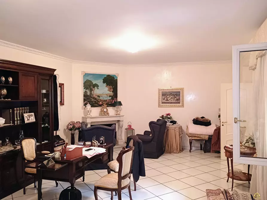 Immagine 3 di Appartamento in vendita  40 a Frattamaggiore