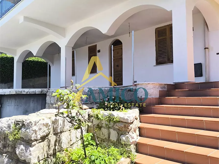 Immagine 5 di Appartamento in vendita  snc a Bagheria