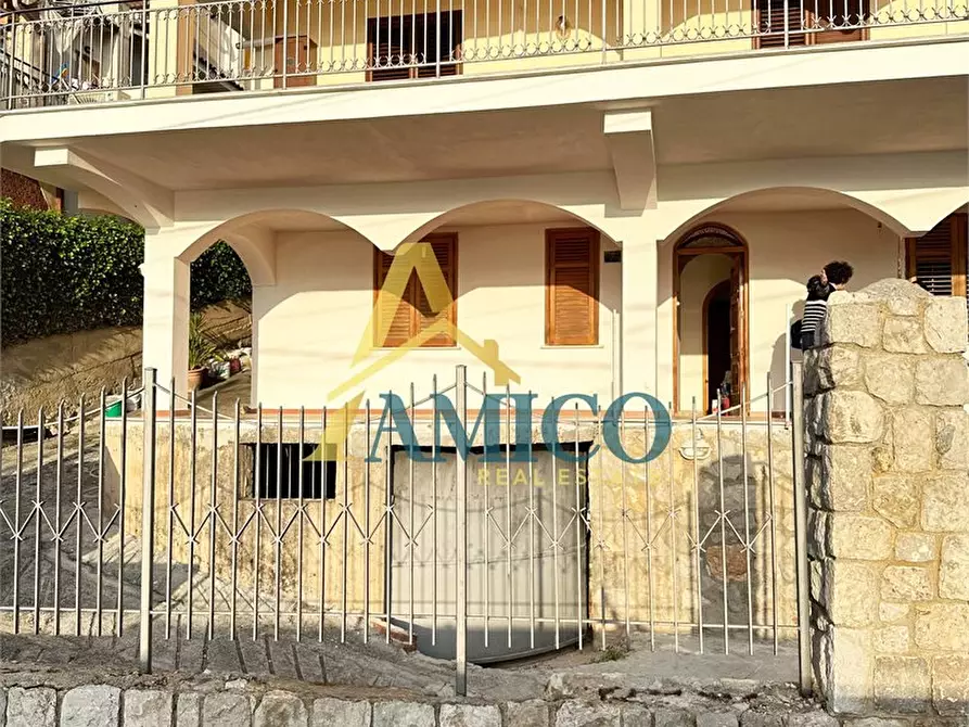Immagine 3 di Appartamento in vendita  snc a Bagheria