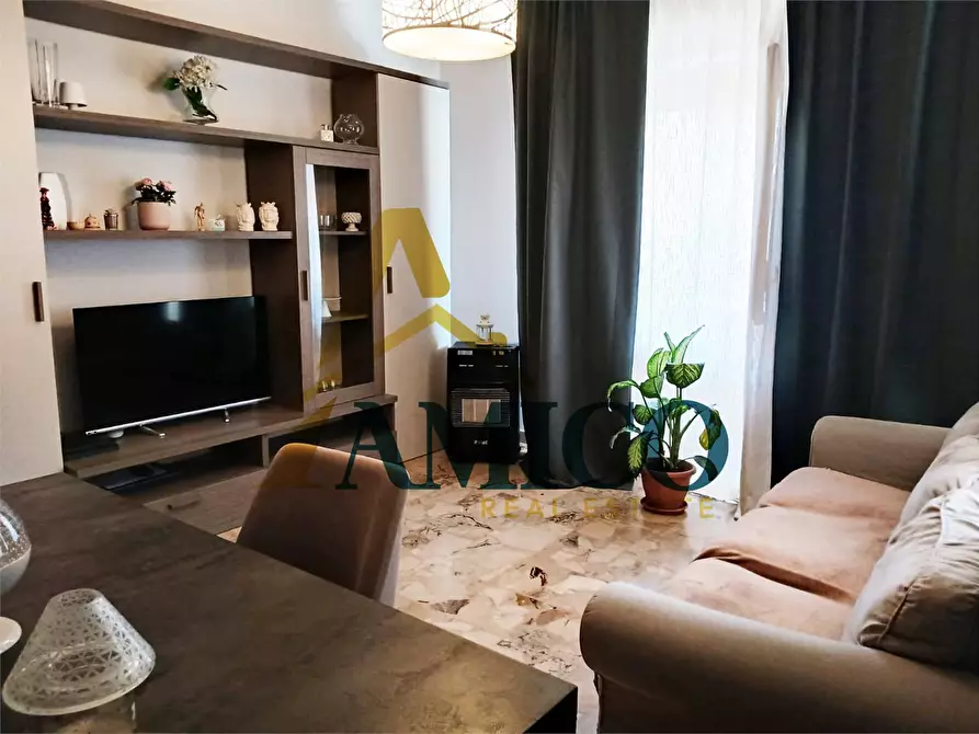 Immagine 10 di Appartamento in vendita  109 a Bagheria