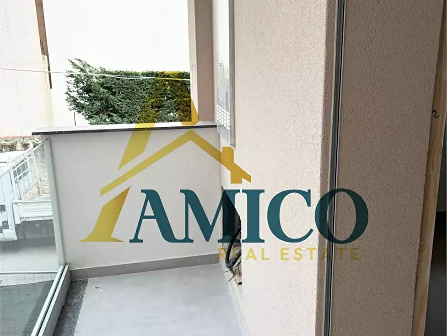 Immagine 10 di Appartamento in vendita  74 a Bagheria