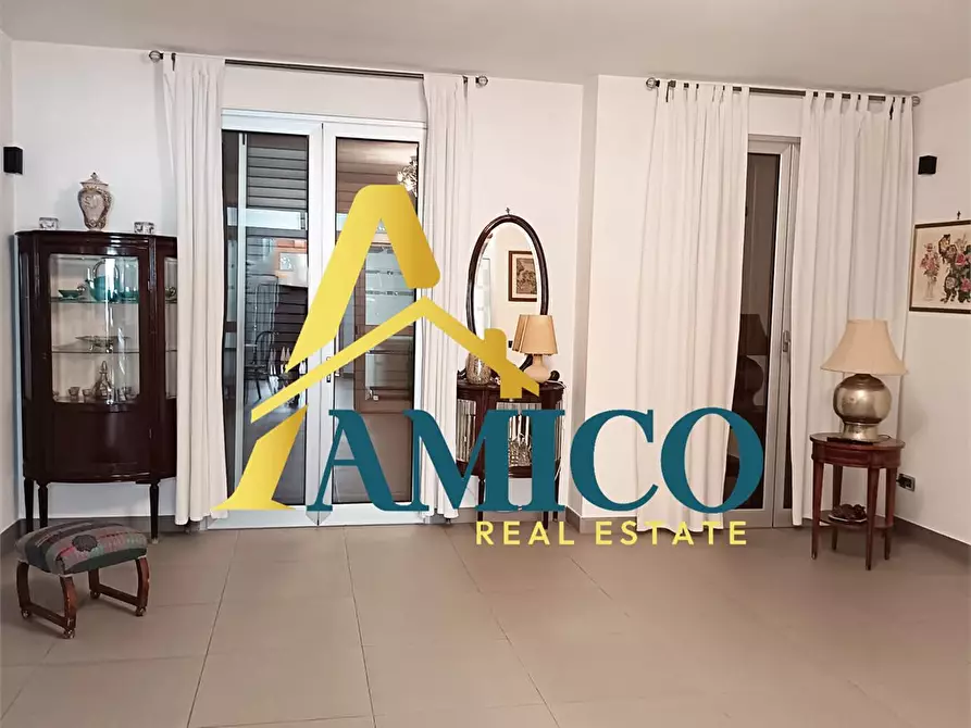 Immagine 3 di Appartamento in vendita  snc a Bagheria