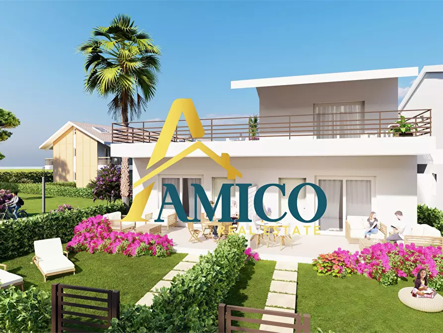 Immagine 3 di Appartamento in vendita  snc a Campofelice Di Roccella