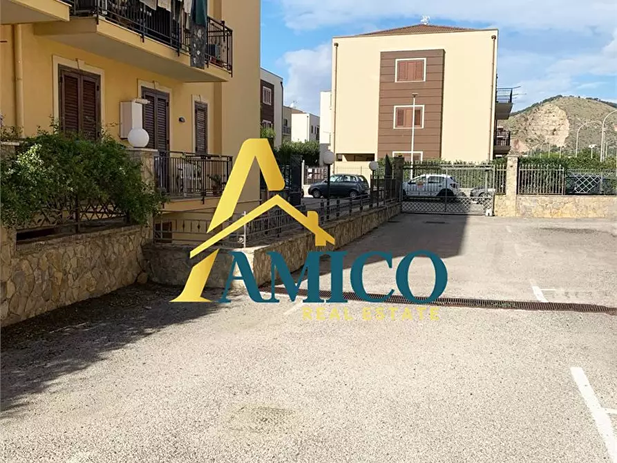 Immagine 2 di Appartamento in vendita  4c a Santa Flavia