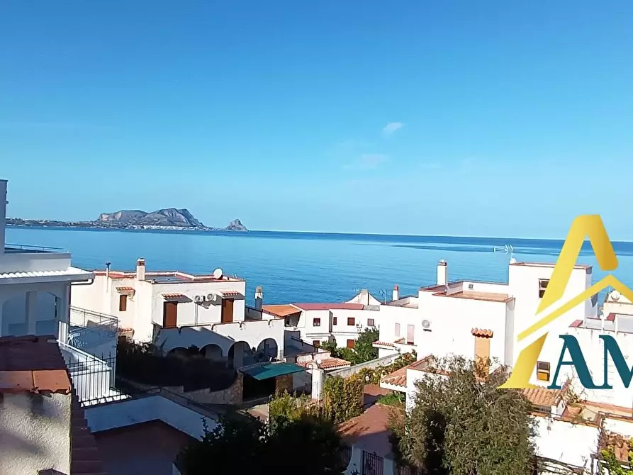 Immagine 1 di Villa in vendita  a Altavilla Milicia