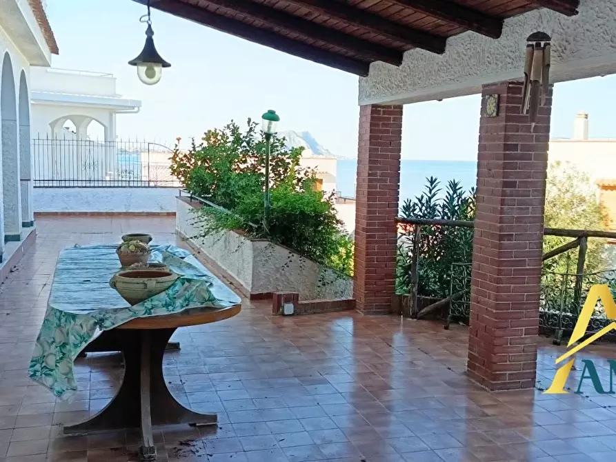 Immagine 8 di Villa in vendita  a Altavilla Milicia