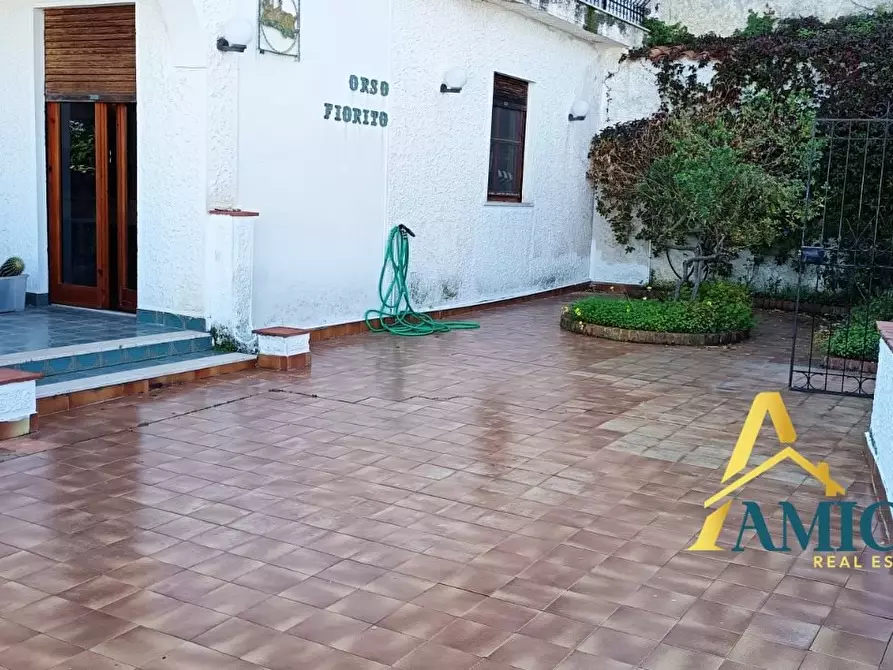 Immagine 3 di Villa in vendita  a Altavilla Milicia