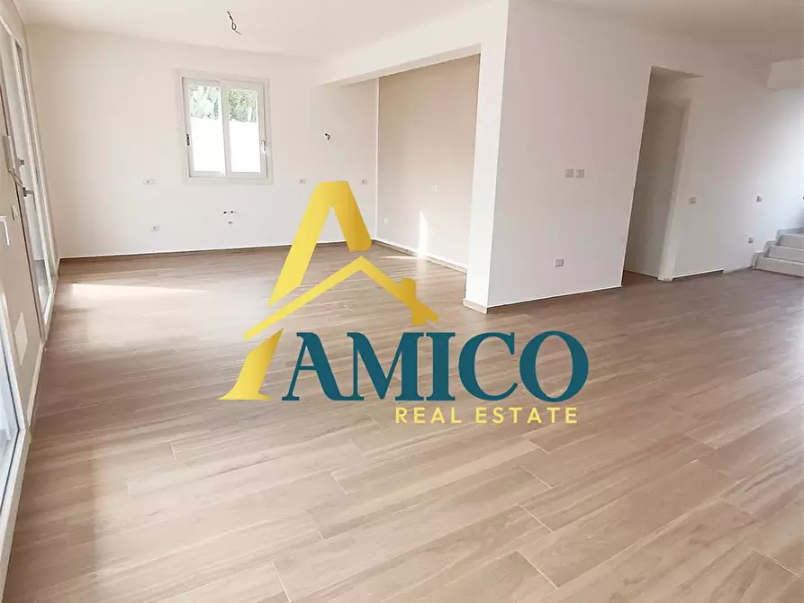 Immagine 4 di Villa in vendita  snc a Altavilla Milicia