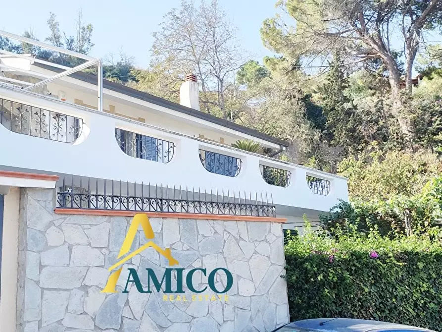 Immagine 3 di Villa in vendita  snc a Altavilla Milicia