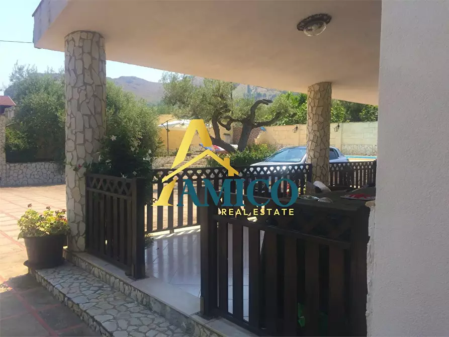 Immagine 10 di Villa in vendita  24 a Altavilla Milicia