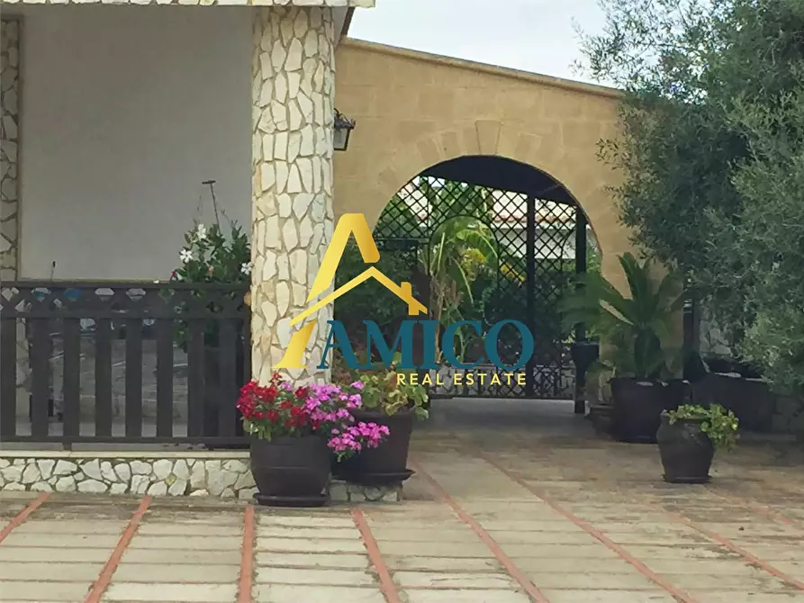Immagine 7 di Villa in vendita  24 a Altavilla Milicia
