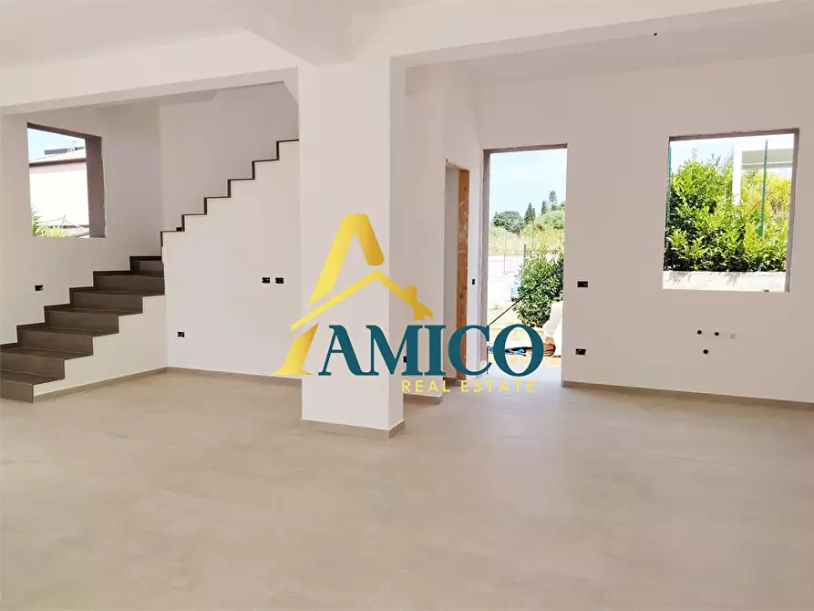 Immagine 1 di Villa in vendita  snc a Altavilla Milicia
