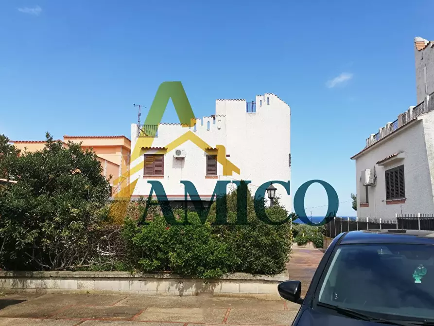 Immagine 2 di Villa in vendita  snc a Carini
