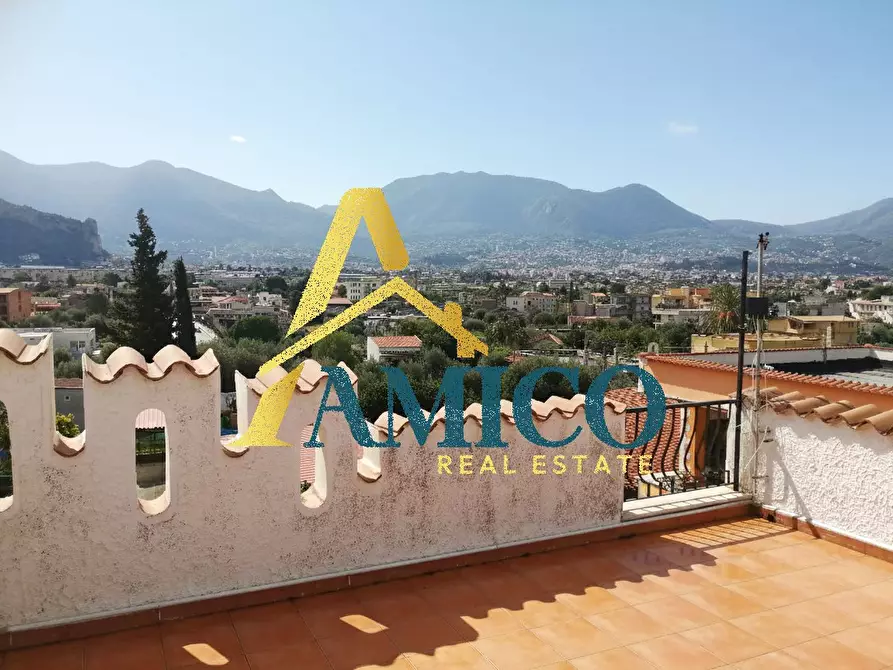Immagine 7 di Villa in vendita  snc a Carini