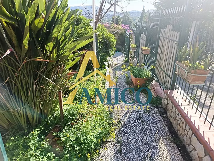 Immagine 5 di Villa in vendita  snc a Trabia
