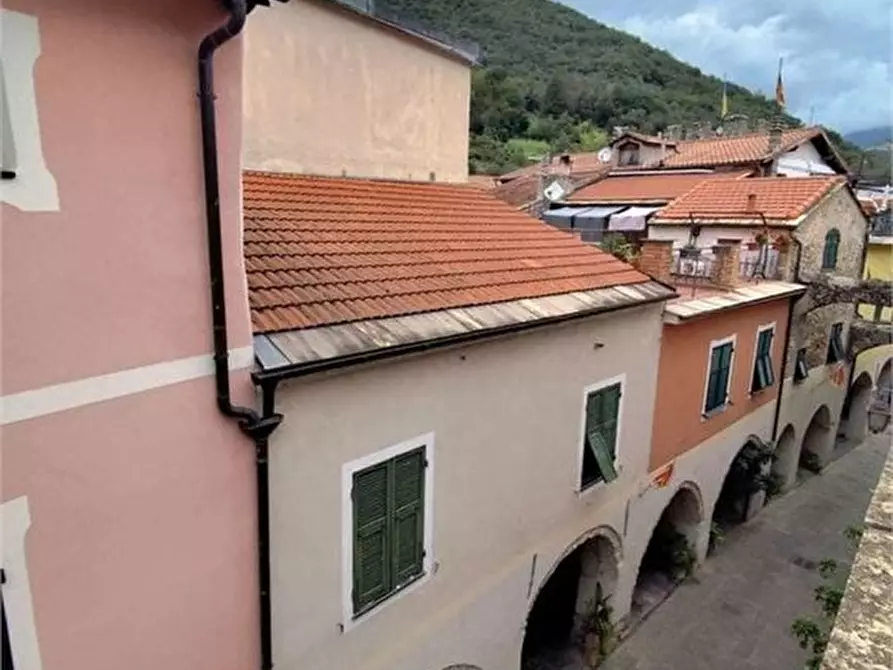 Immagine 10 di Appartamento in vendita  a Zuccarello