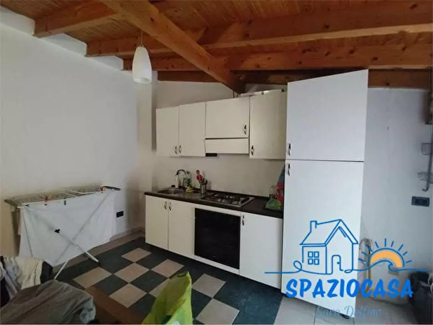 Immagine 1 di Appartamento in vendita  a Zuccarello