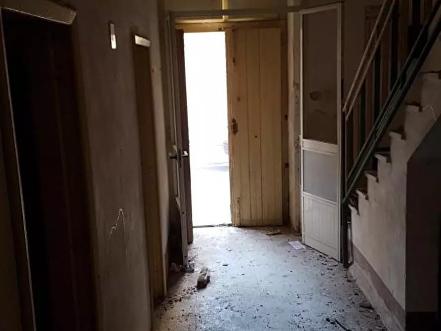 Immagine 3 di Casa indipendente in vendita  a Pachino