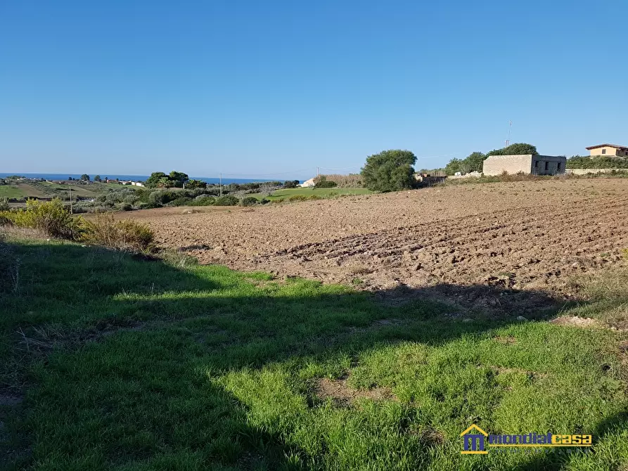 Immagine 5 di Terreno in vendita  a Pachino