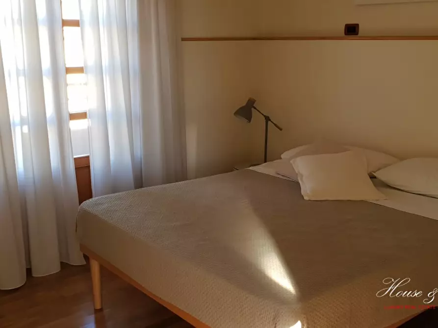 Immagine 8 di Attico in affitto  a Torino