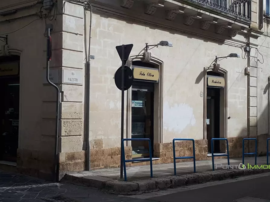 Immagine 2 di Negozio in vendita  48 a Brindisi