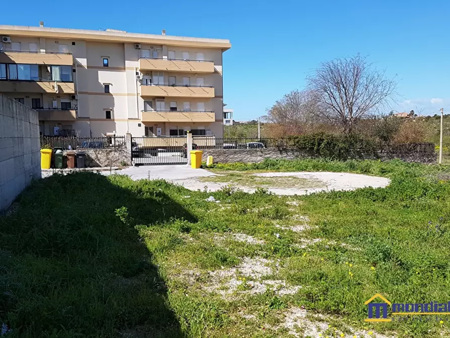 Immagine 4 di Terreno edificabile in vendita  a Pachino