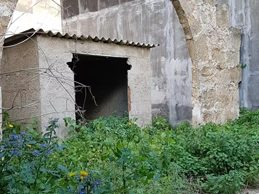 Immagine 3 di Casa indipendente in vendita  a Pachino