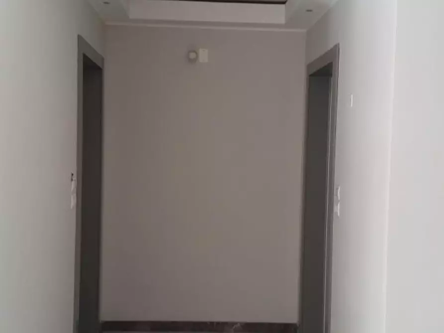 Immagine 10 di Ufficio in affitto  a Terni