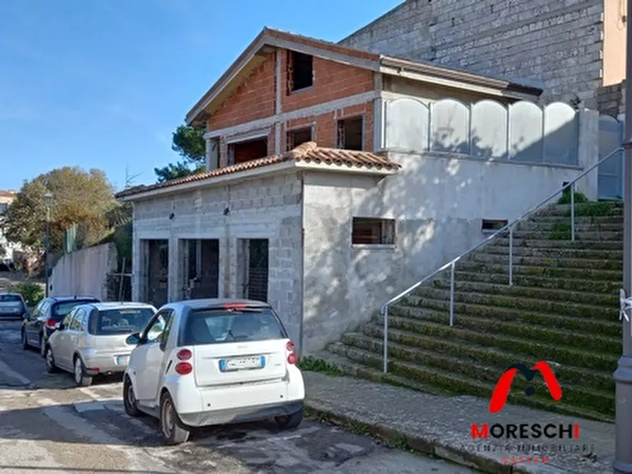 Immagine 1 di Villa in vendita  SNC a Ossi