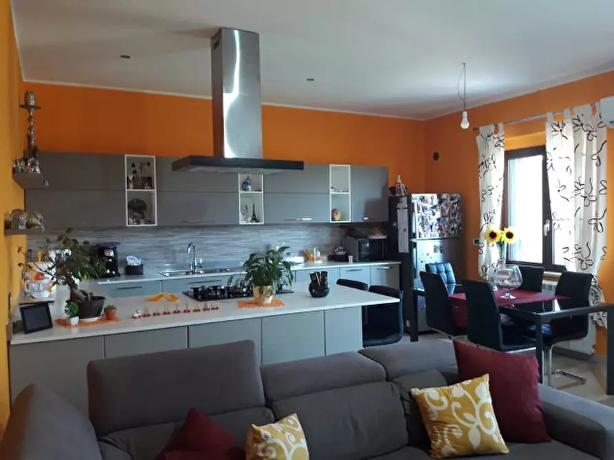 Immagine 2 di Appartamento in vendita  a Santa Teresa Di Riva