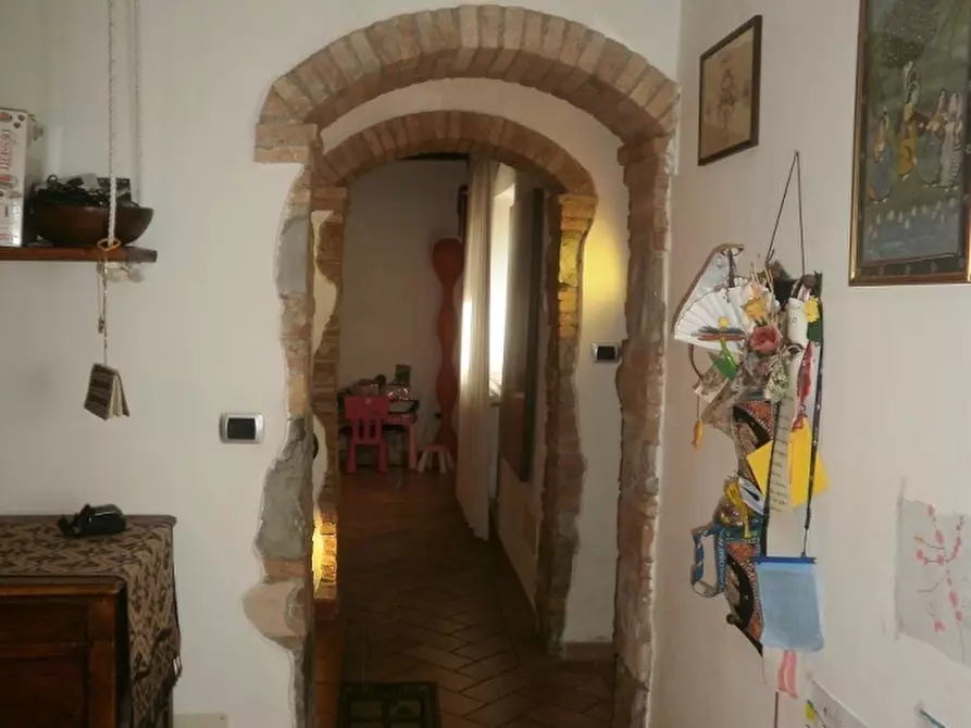 Immagine 3 di Casa semindipendente in vendita  a Castellina Marittima