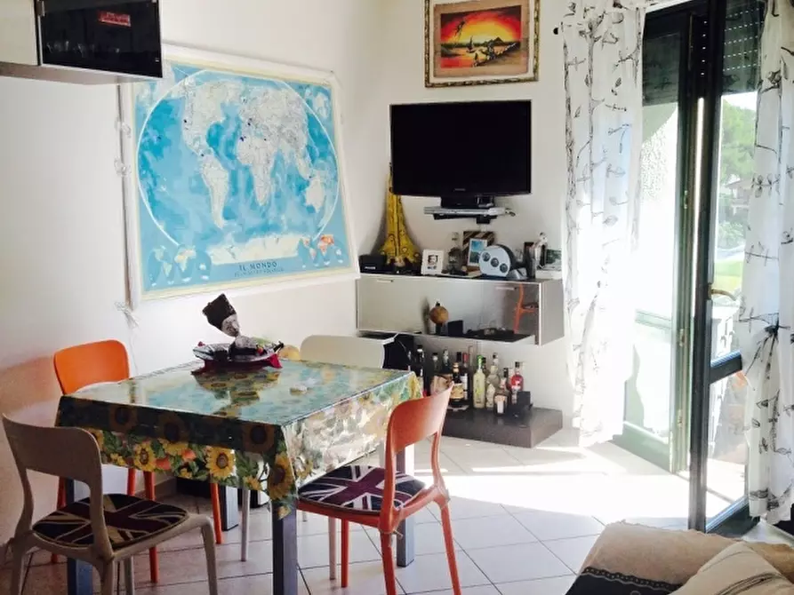 Immagine 2 di Appartamento in vendita  a Rosignano Marittimo