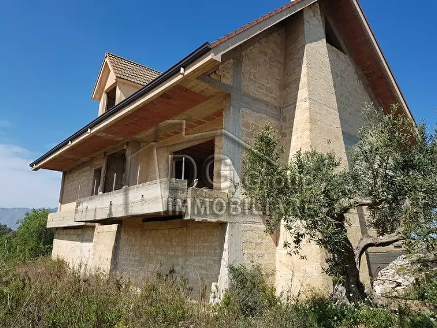 Immagine 2 di Appartamento in vendita  a Alcamo