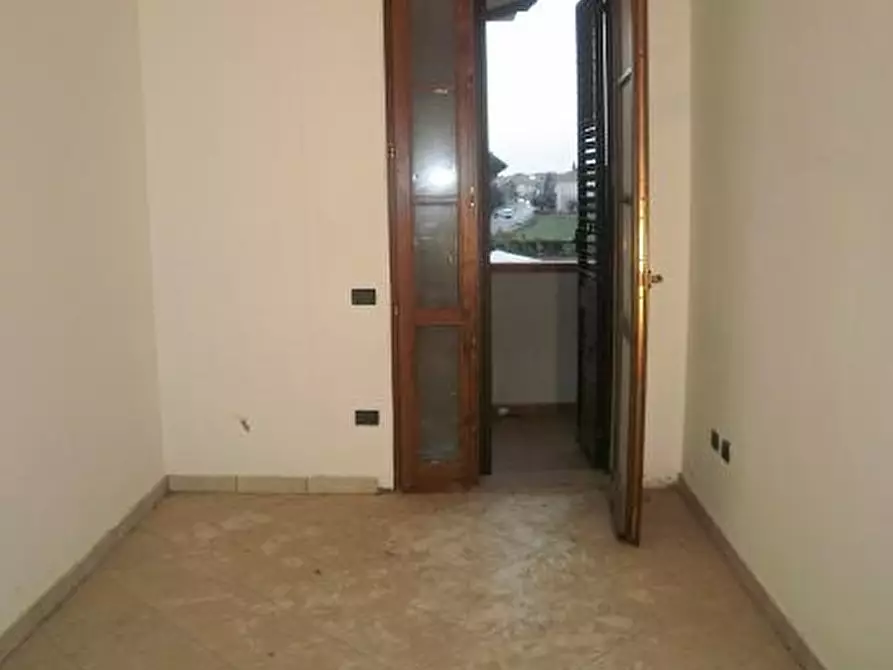 Immagine 4 di Appartamento in vendita  a Rosignano Marittimo