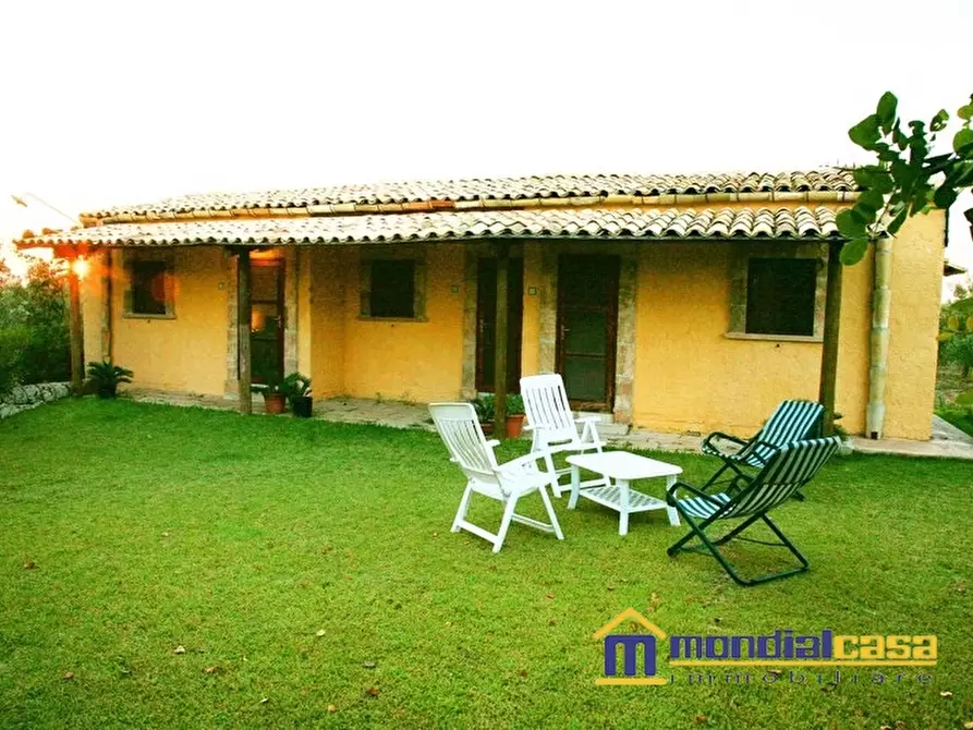 Immagine 6 di Villa in vendita  a Pachino