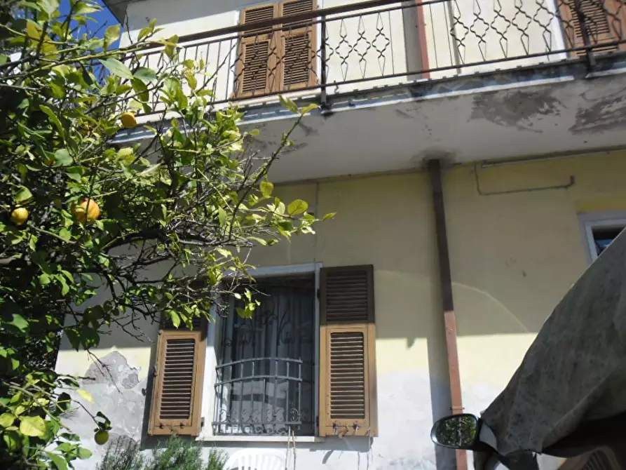 Immagine 9 di Casa indipendente in vendita  a Carrara