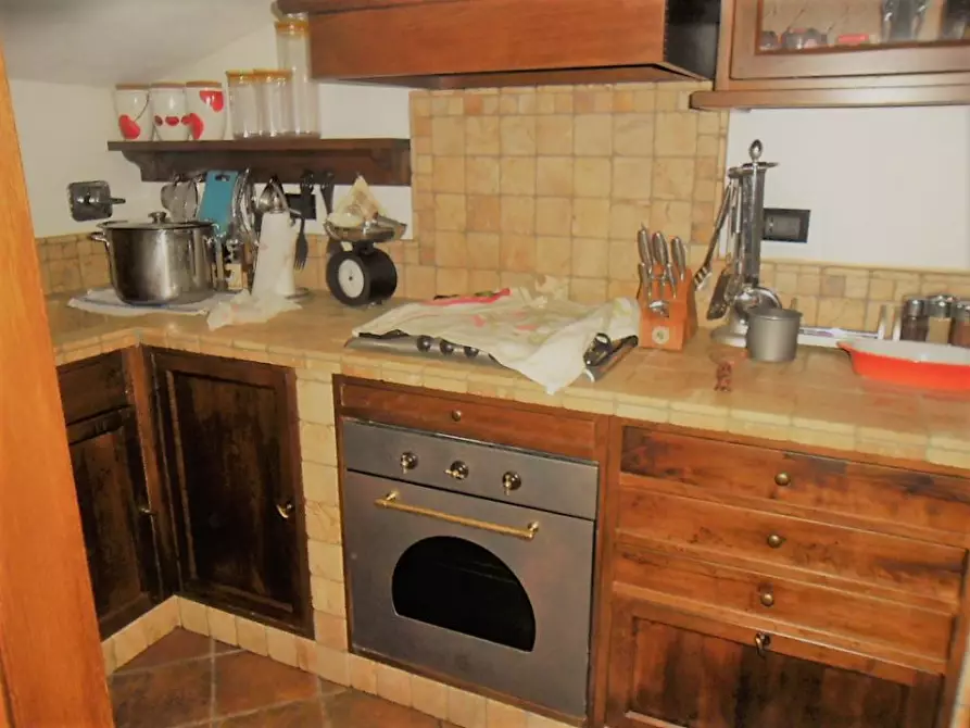 Immagine 10 di Villa in vendita  a Castelnuovo Magra