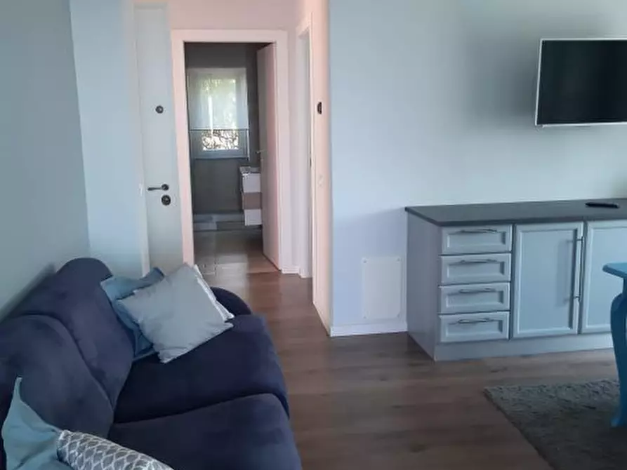 Immagine 3 di Appartamento in affitto  a Fosdinovo