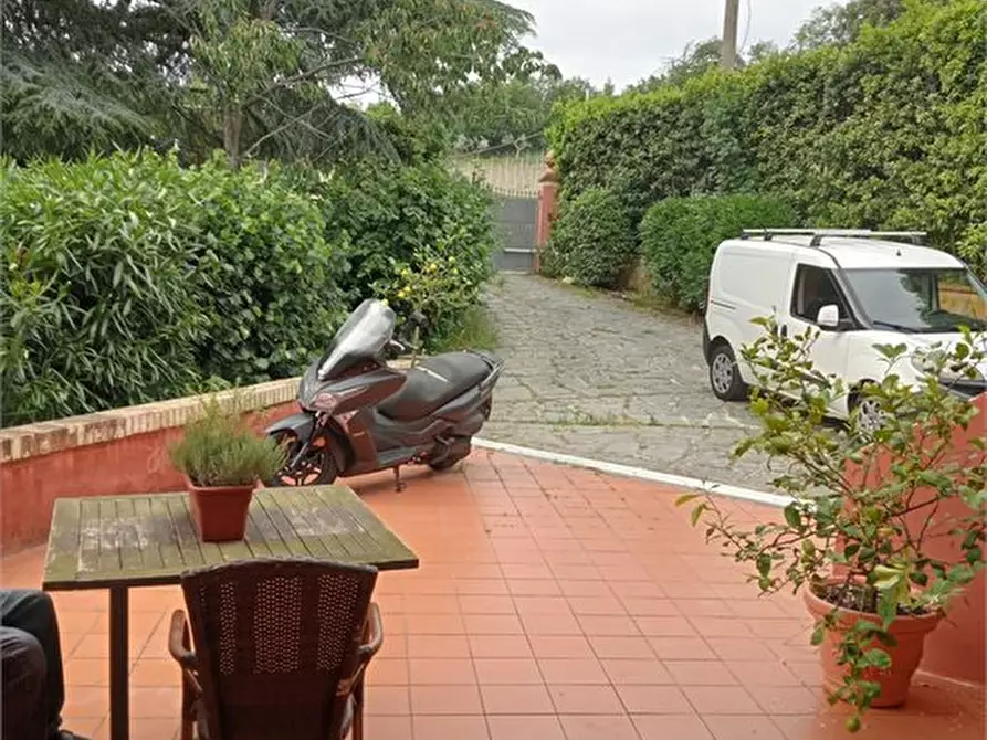 Immagine 2 di Appartamento in affitto  a Fosdinovo