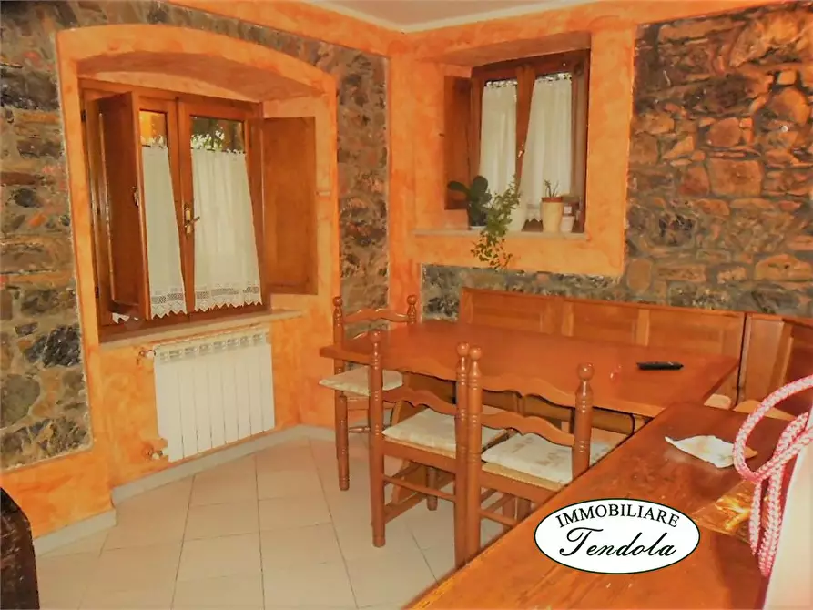 Immagine 1 di Casa semindipendente in affitto  a Castelnuovo Magra