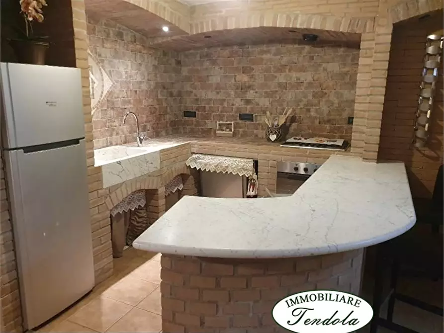 Immagine 3 di Villetta a schiera in affitto  a Castelnuovo Magra