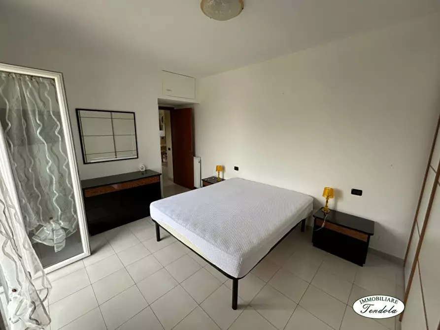 Immagine 5 di Appartamento in vendita  a Ortonovo