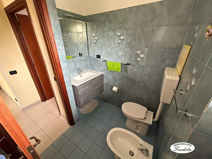 Immagine 8 di Appartamento in vendita  a Ortonovo