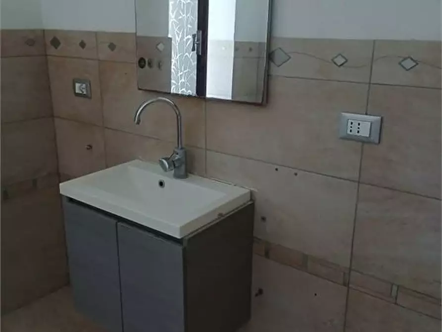 Immagine 10 di Appartamento in vendita  a Ameglia